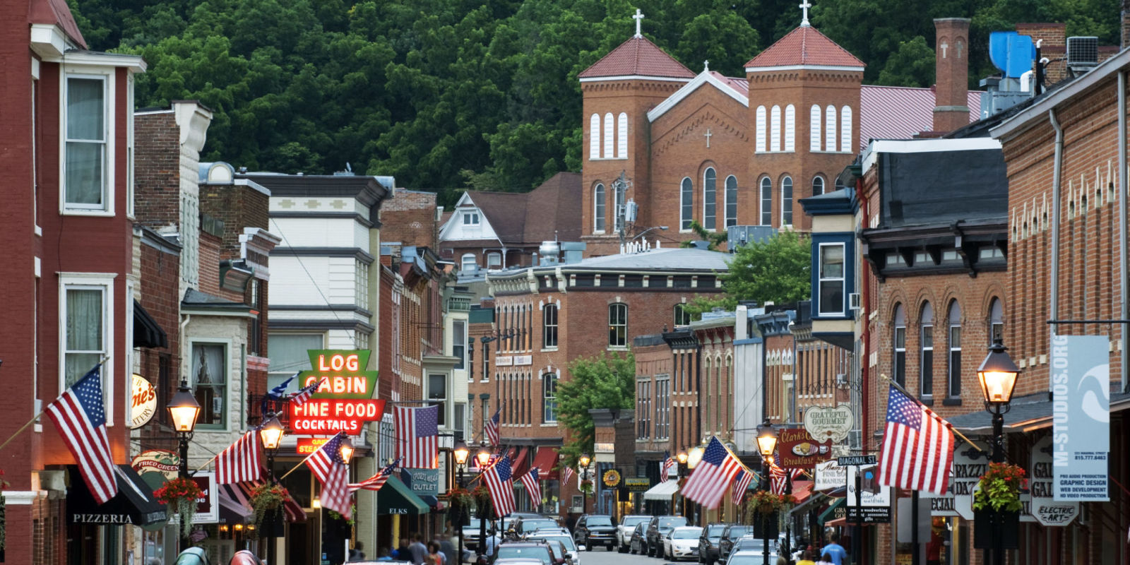 Antique Towns The 50 Best Small Towns for Antiquing in America