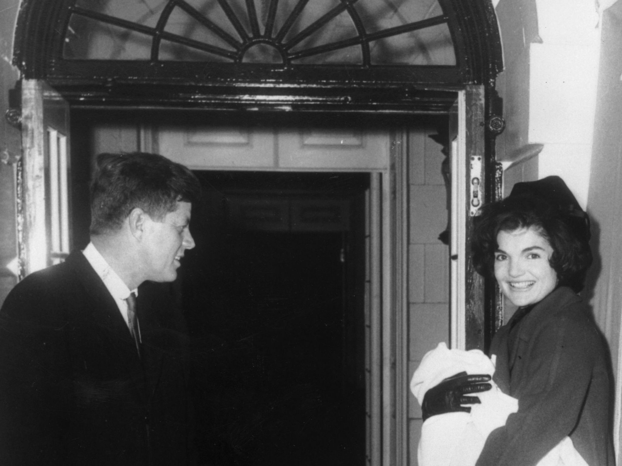 Clint Hill Five Presidents Book Excerpt - Secret Service Agent Clint Hill, image size:2048x1536