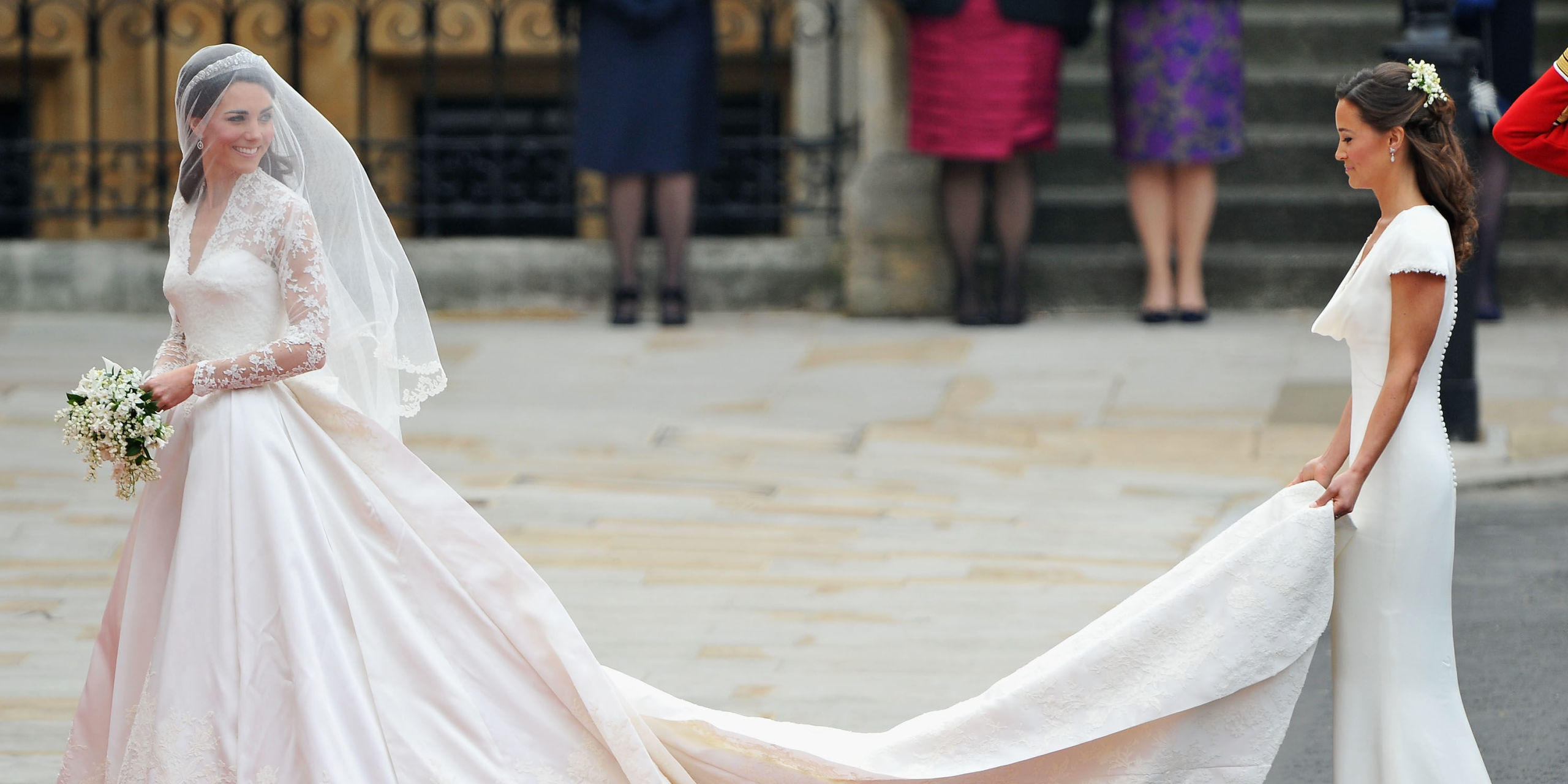 pippa middleton wedding bridesmaid dress Predictions on Pippa Middleton's wedding: http://www.stylemepretty.com/2017/02/07/predictions-pippa-middleton-may- wedding/ Photography: KT Merry