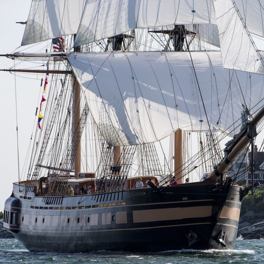 Tall Ship - Oliver Hazard Perry Tall Ship