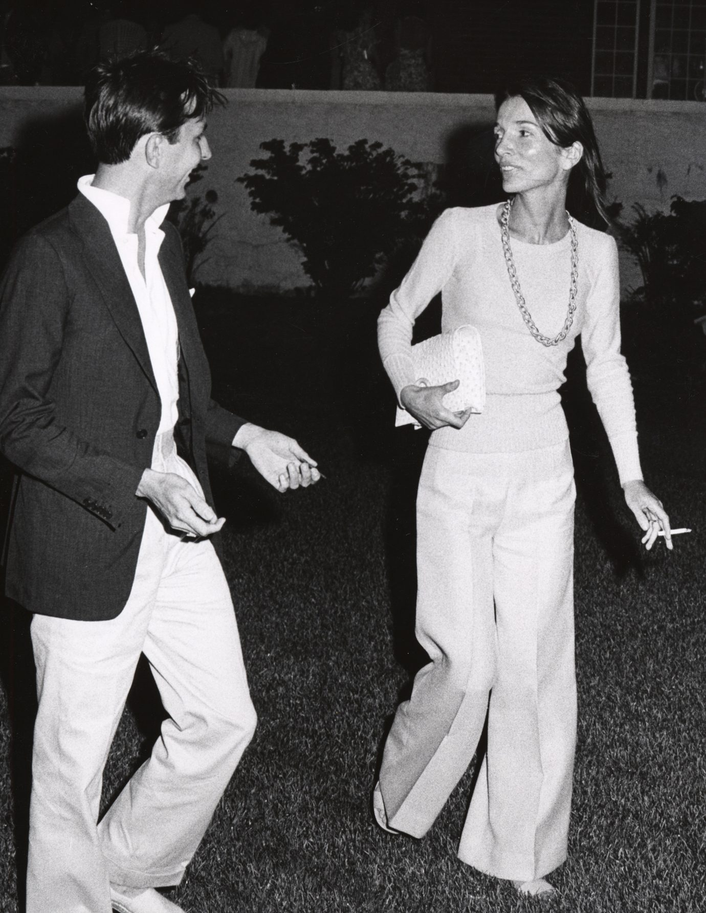 Style Lessons We Can Learn From Lee Radziwill Lee